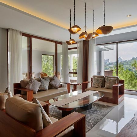Anindya Hill View Villa 7 Bedrooms With A Private Swimming Pool Bandung Esterno foto
