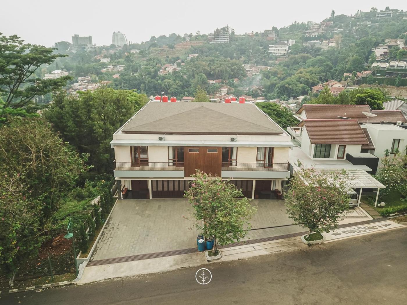 Anindya Hill View Villa 7 Bedrooms With A Private Swimming Pool Bandung Esterno foto