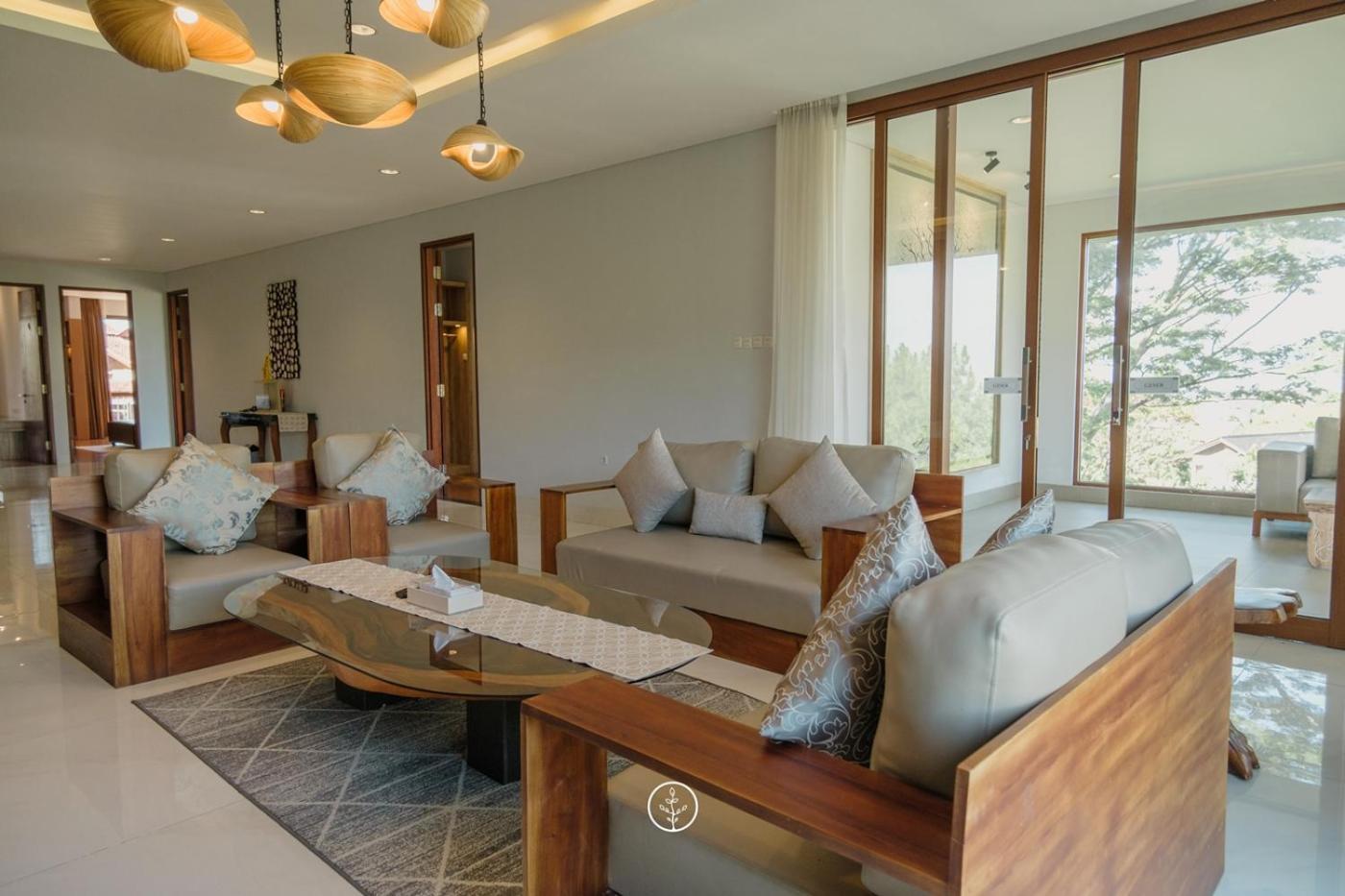 Anindya Hill View Villa 7 Bedrooms With A Private Swimming Pool Bandung Esterno foto