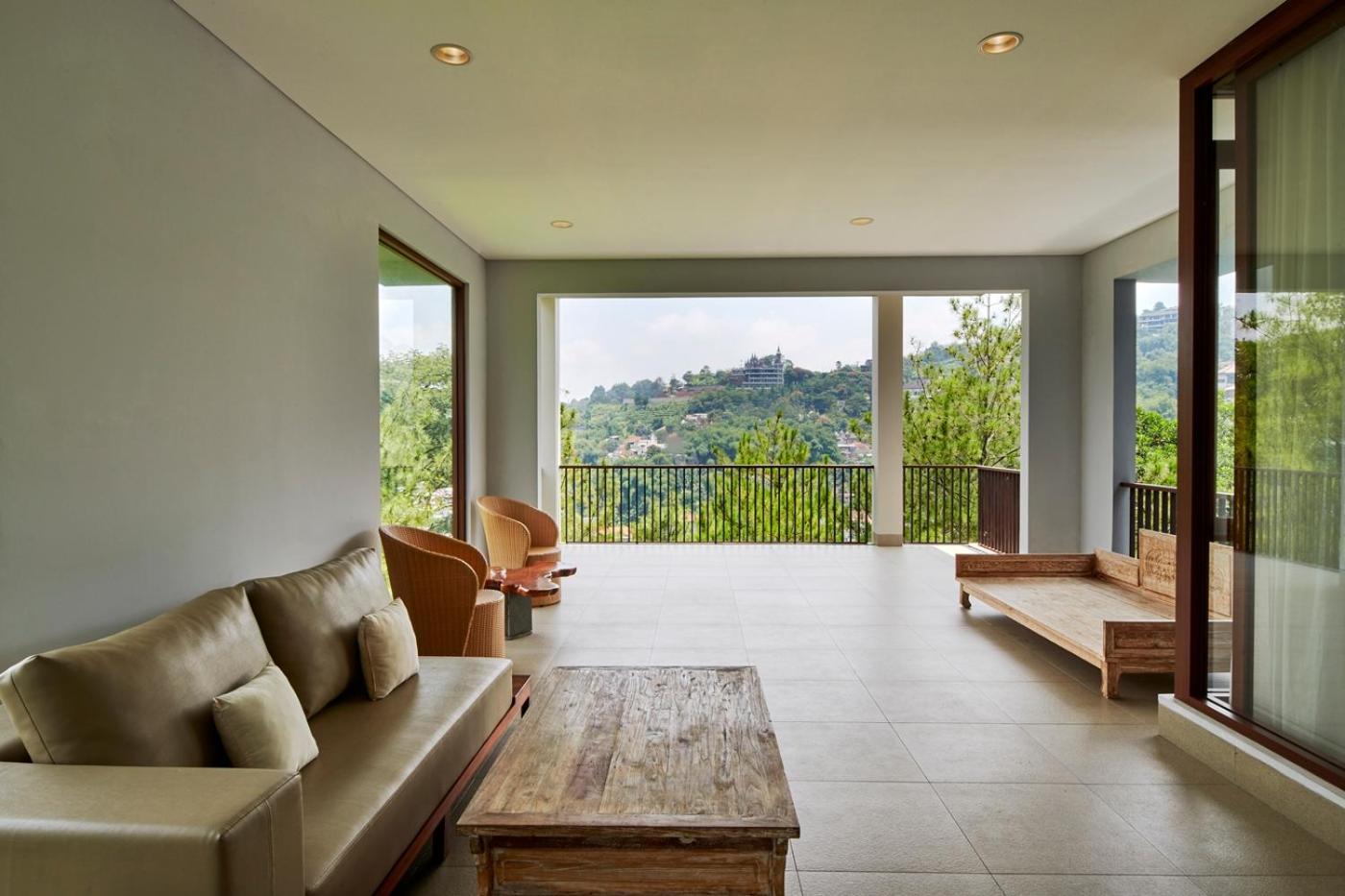 Anindya Hill View Villa 7 Bedrooms With A Private Swimming Pool Bandung Esterno foto